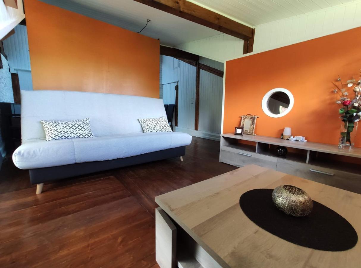 La Petite Maison - Maison De Village Holiday home