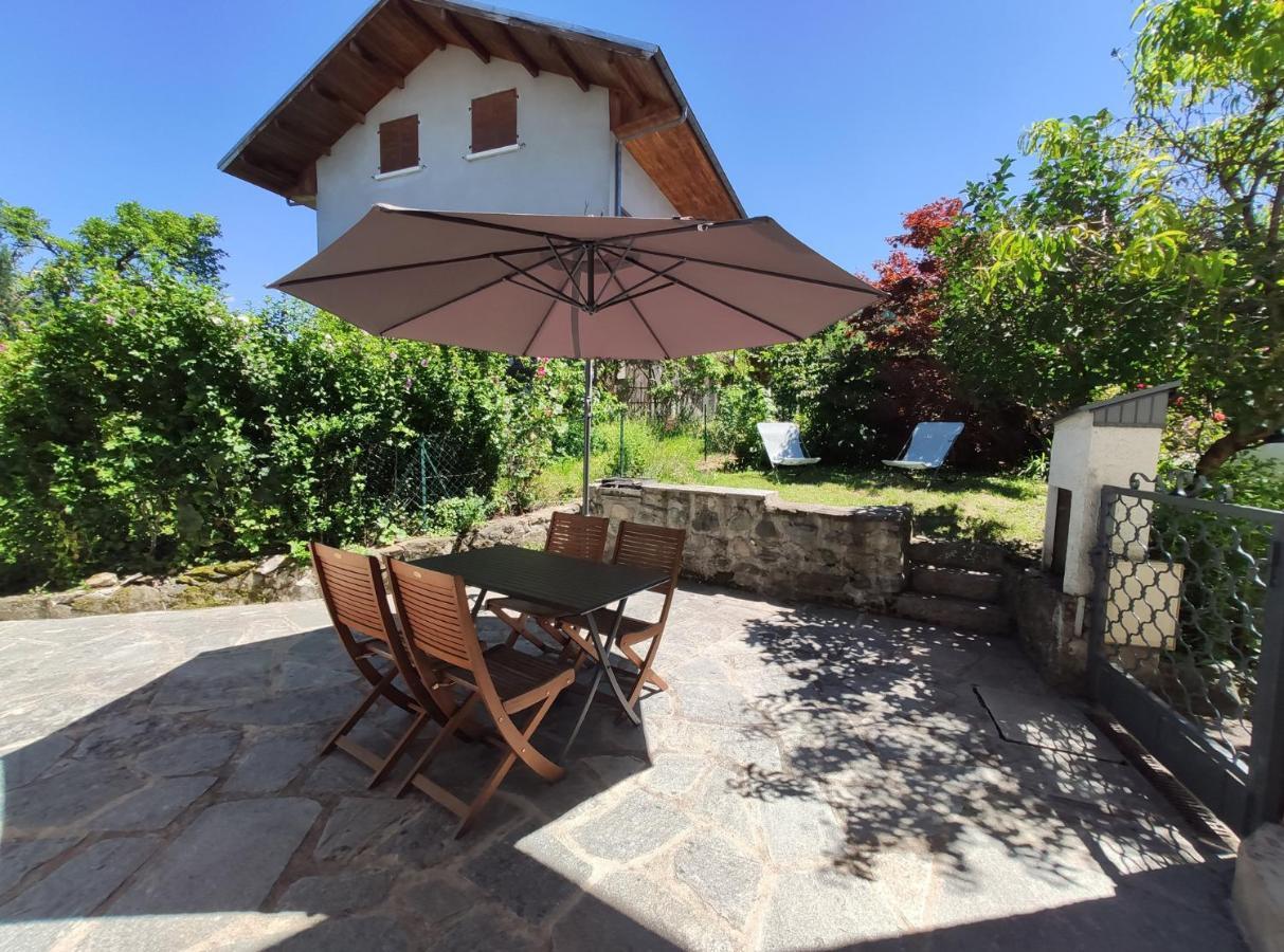 La Petite Maison - Maison De Village Holiday home